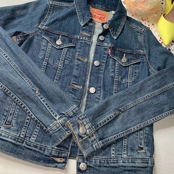 Levi’s Original’ Trucker Denim Jacket (NWOT) - Picture 2 of 7